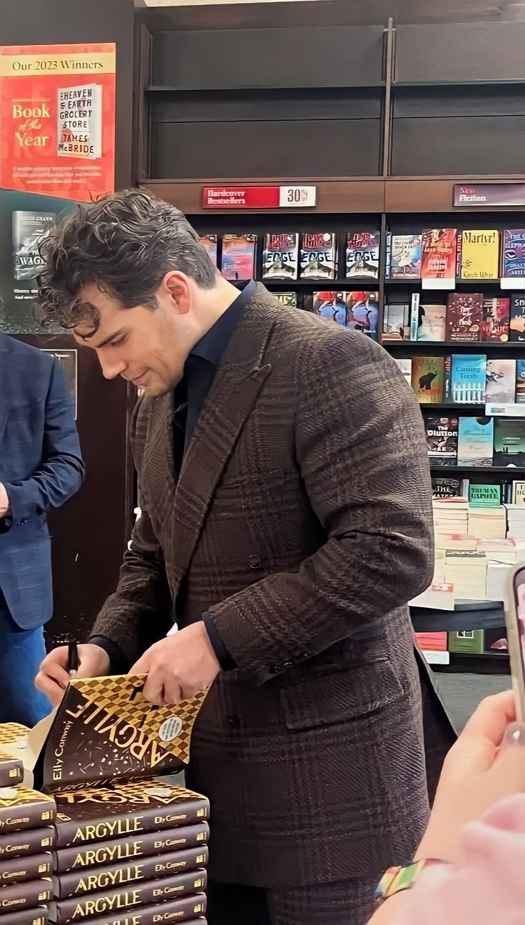 Henry Cavill
